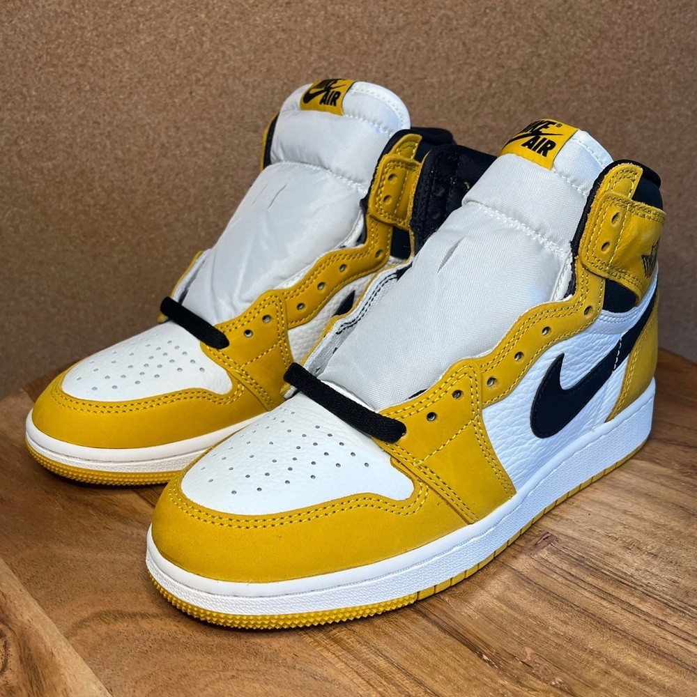 Jordan 1 retro high og
Brand new - Picture 3 of 15